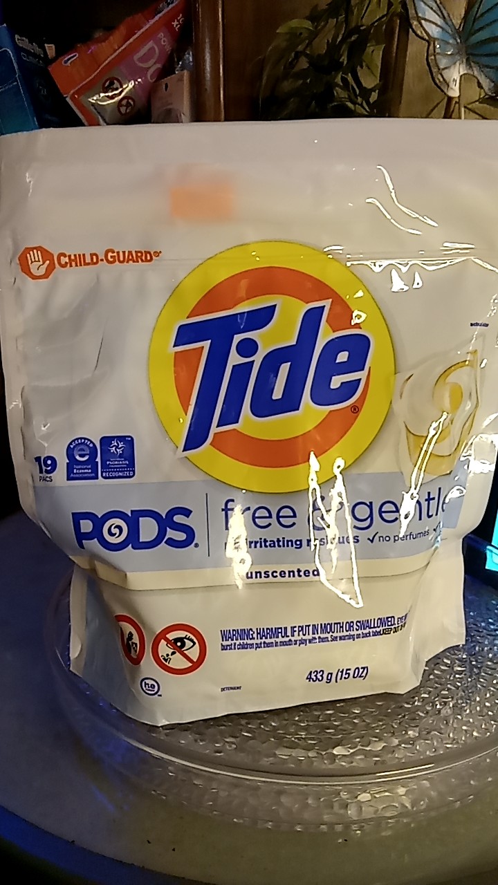 Tide PODS Free & Gentle Laundry Detergent Pacs